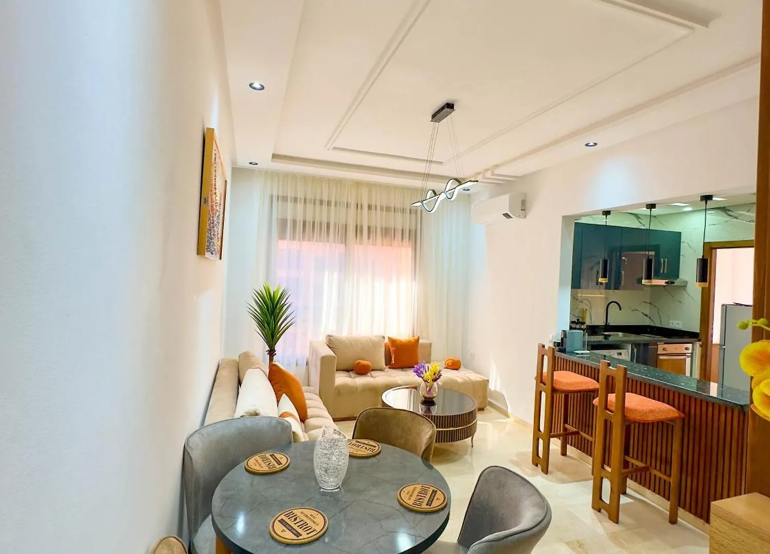 Apartment Top Location, Neuf, Piscine & Comfort Marrakesh Morocco