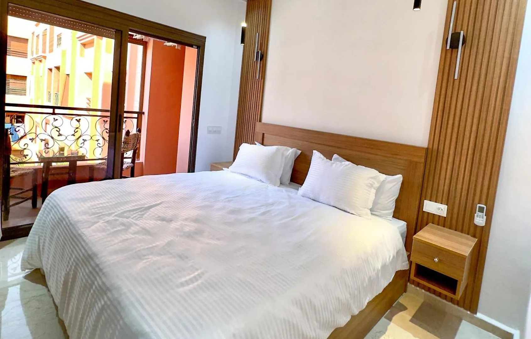 Top Location, Neuf, Piscine & Comfort Marrakesh 0*,